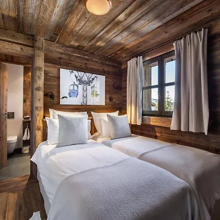 Chalet De Classe Royale Au Coeur De *